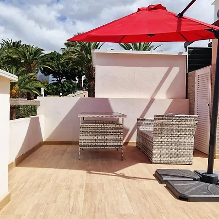 - Sea View Apartment *