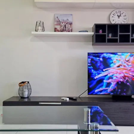 Apartment - Sea View