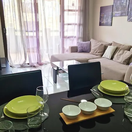 - Sea View Apartment Costa Adeje (Tenerife)