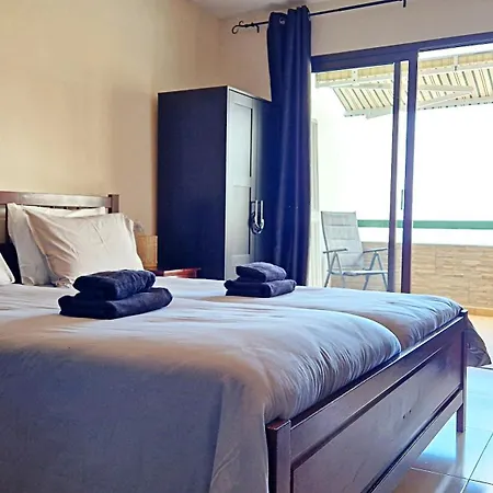 - Sea View * Costa Adeje (Tenerife)