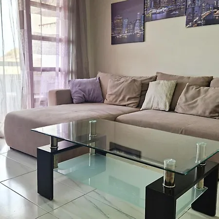 - Sea View Apartamento