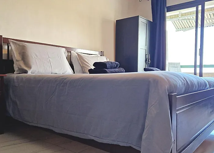 - Sea View Apartamento