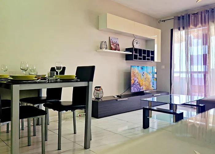 - Sea View Apartman Costa Adeje (Tenerife)